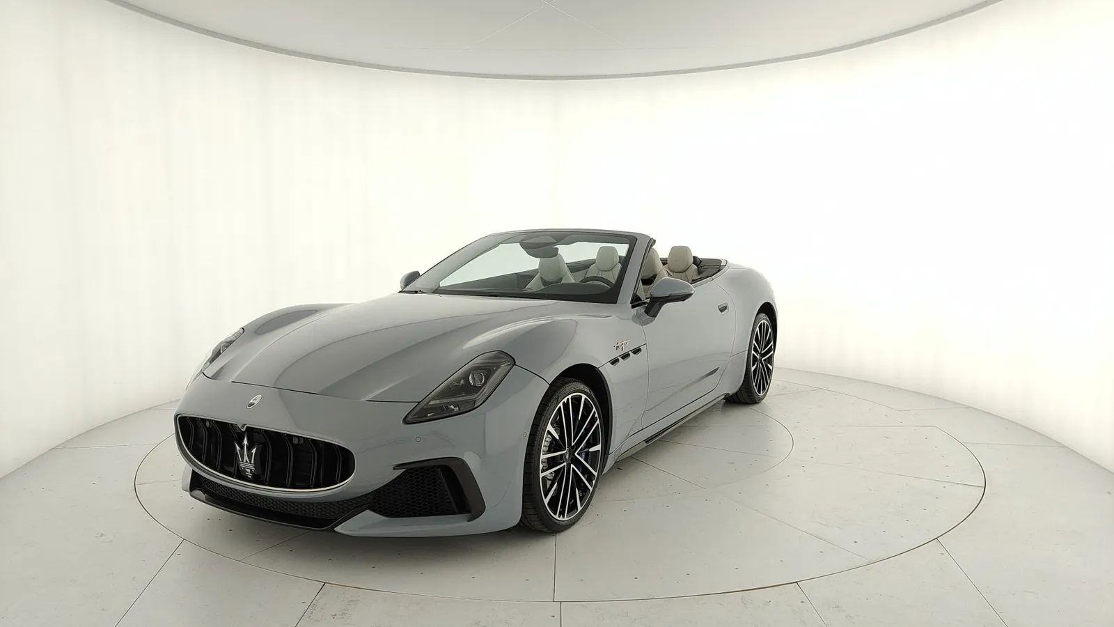 maserati grancabrio trofeo my24